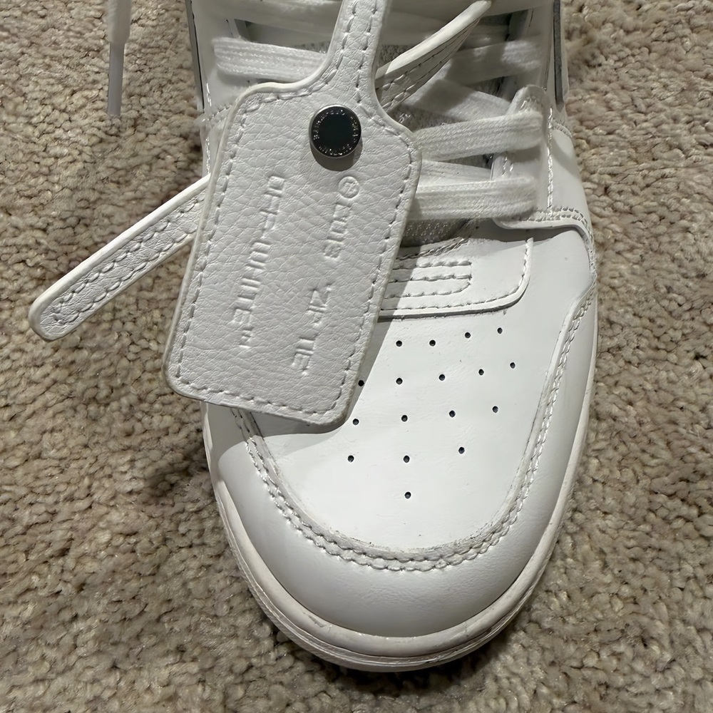 Off-White White Leather Athletic Shoes
